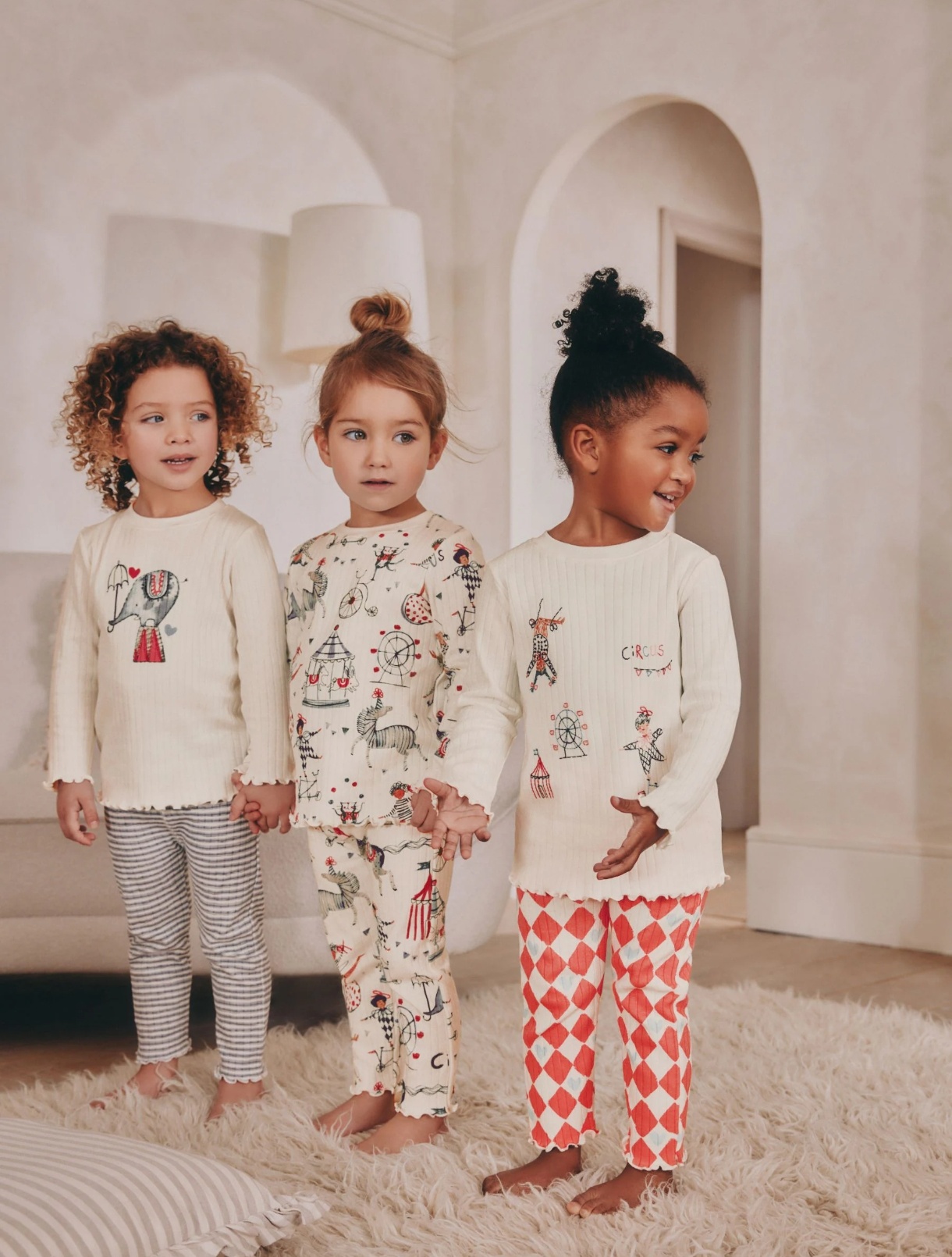 Screenshot_۲۰۲۵-۰۸-۰۱-۱۴-۱۰-۰۰-۶۳۸_com.android.chrome ست دخترانه ۳تا۴سال Next - تصویر 1