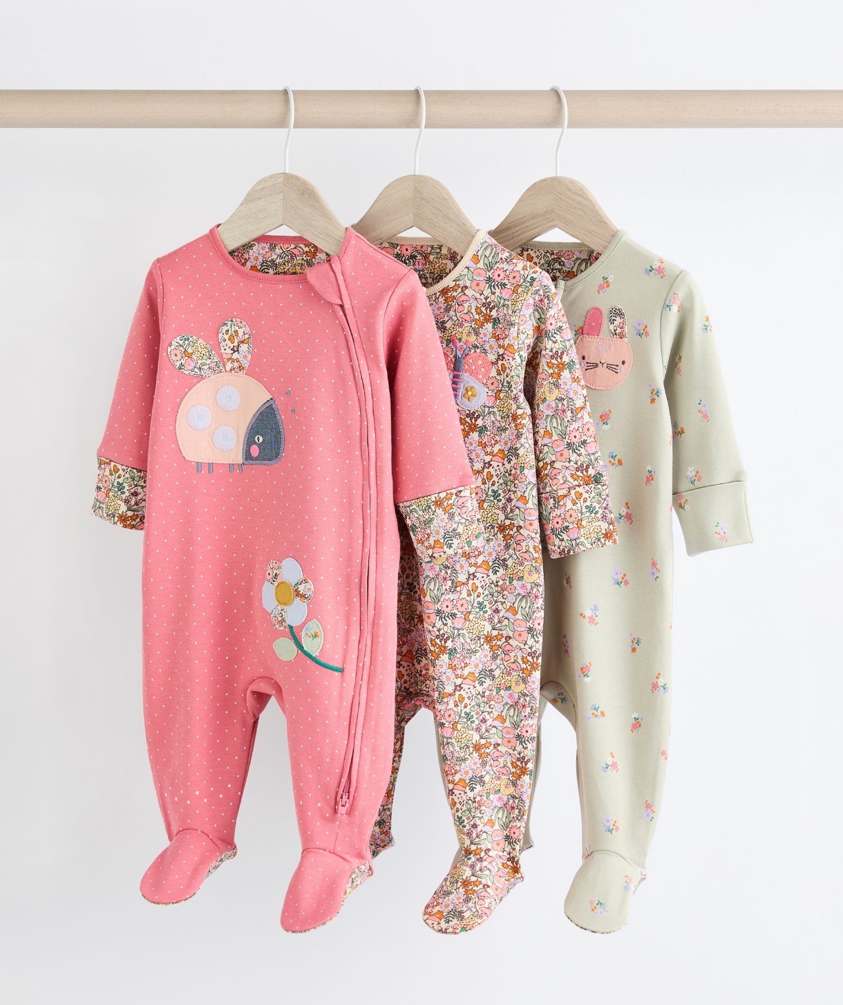 Screenshot_۲۰۲۵-۱۲-۱۹-۲۲-۴۰-۵۲-۹۶۵_uk.co.next.android (1) کالکشن سرهمی دخترانه ( ۰تا یک ماه) Next - تصویر 1